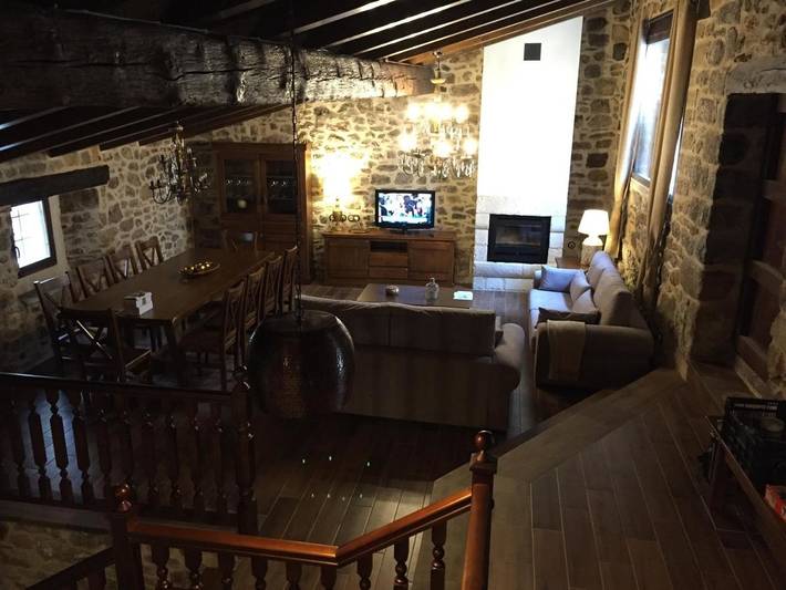 Casa rural para 4 personas, con vistas y terraza en Aragón