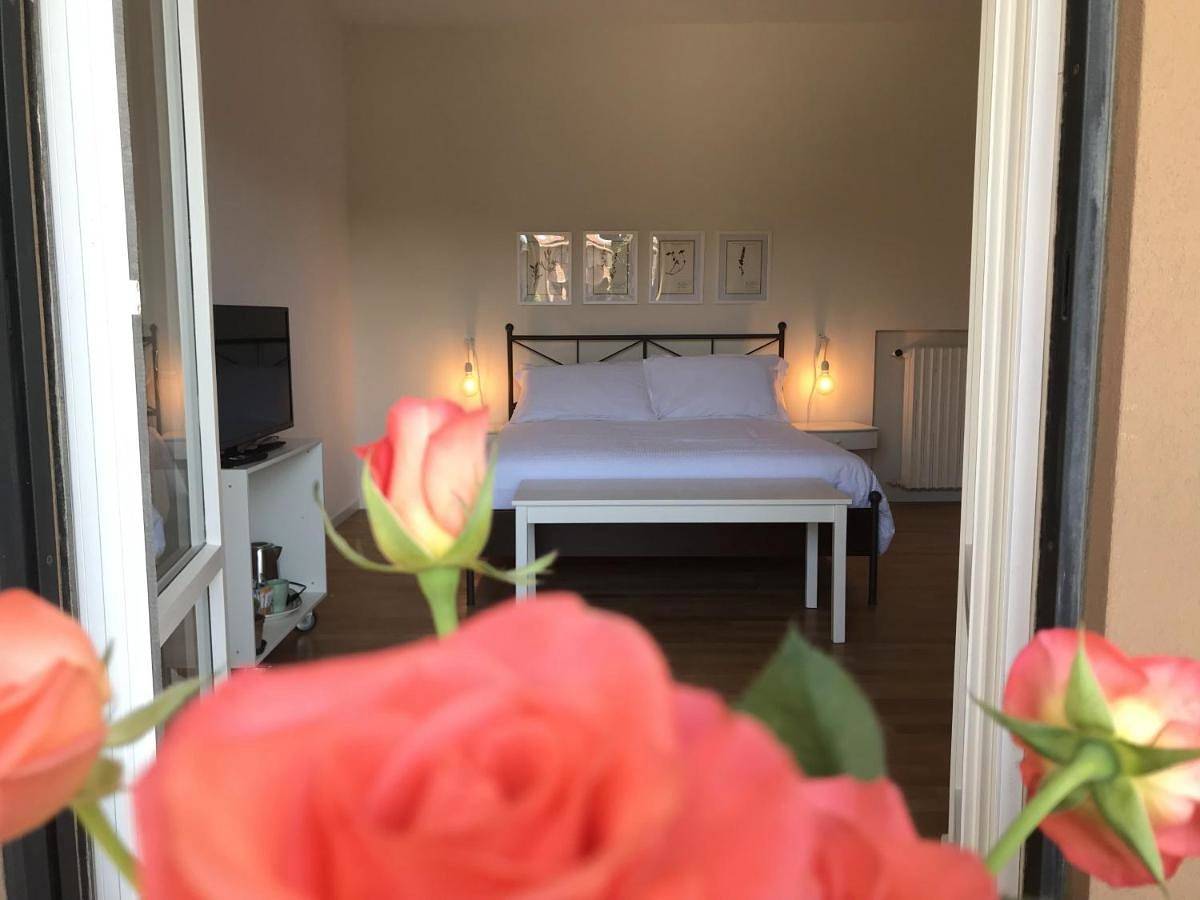 Single Room with Private External Bathroom in Módena, Módena (província)