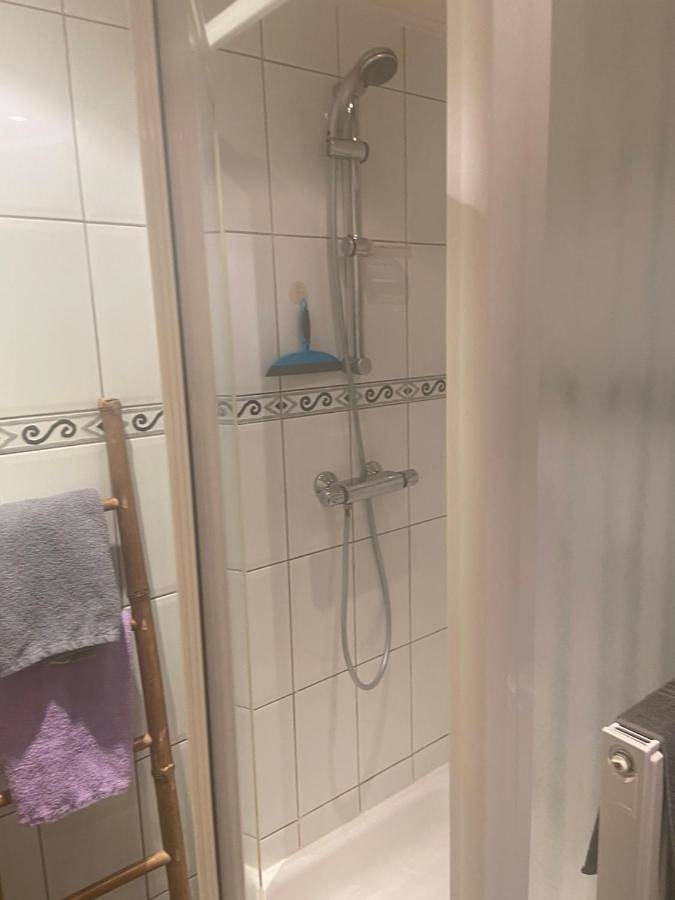Standard Double Room with Shared Bathroom in Overpelt, Limbourg (Belgique)