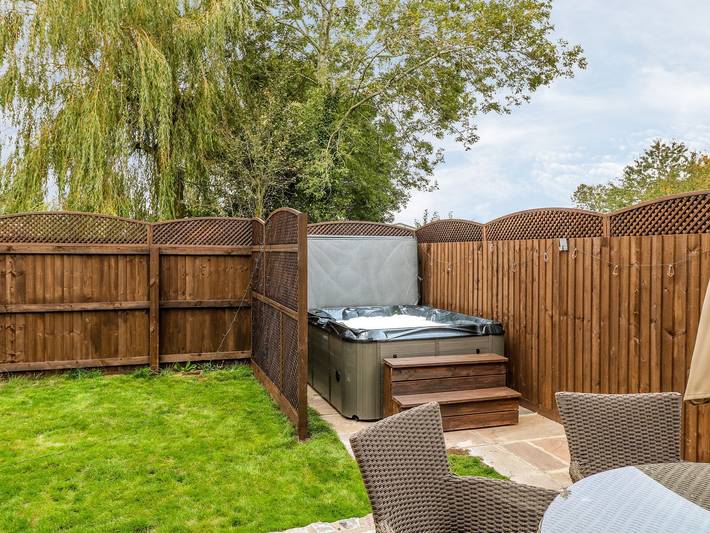 Casa rural para 6 personas con jardín in Melton, Heart of England