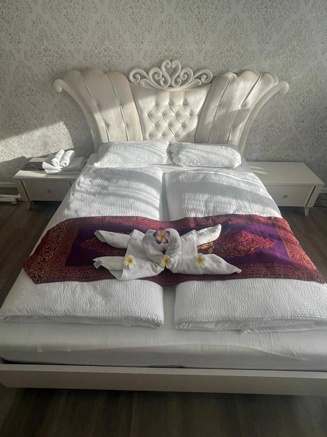 BnB für 5 Personen, mit Garten und Ausblick in der Eifel - 2