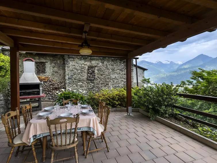 Haus 6 Personen in Traona, Bernina-Alpen