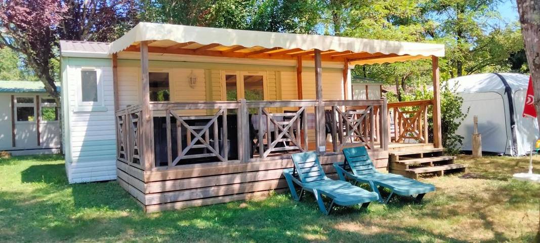 Maison de campagne pour 6 personnes, avec jardin ainsi que piscine et jacuzzi, animaux acceptés à Dévillac - 2