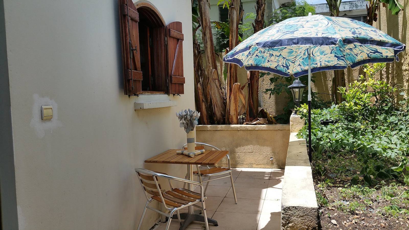 Ganzes Studio, Charmantes Studio in Le Moule mit Garten und Grill in Le Moule, Guadeloupe