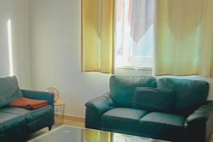 Gîte pour 6 personnes, avec Terrasse à Elbeuf