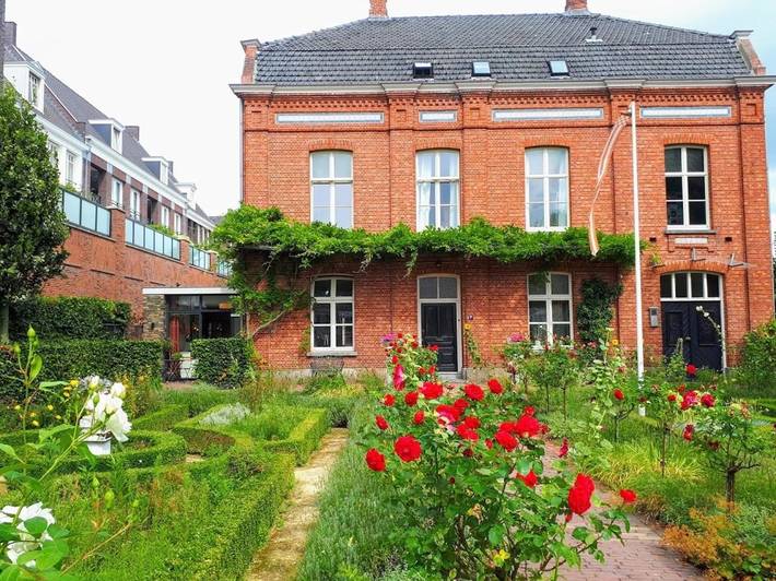 B&b voor 2 personen, with Terras and Tuin as well as Uitzicht in Bladel