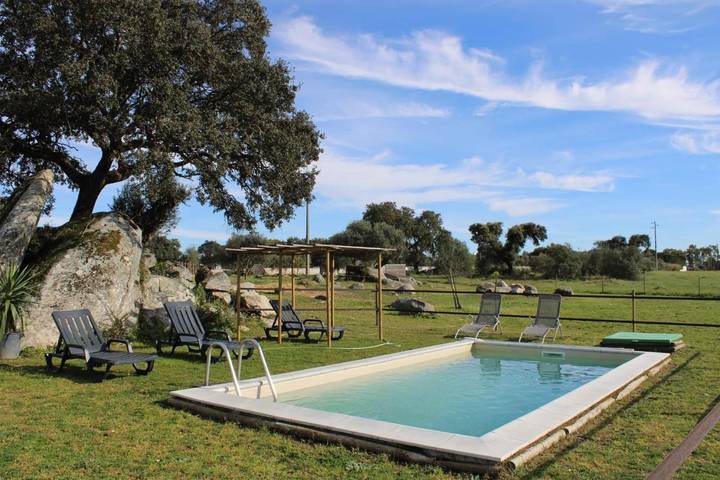 Casa rural para 5 pessoas, com Jardim e Piscina e ainda Vista em Évora