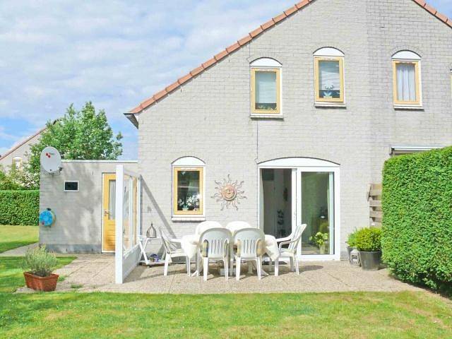 Bungalow voor 6 Personen in Zeeuwse Kust, Zeeuws-Vlaanderen