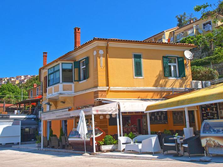 Apartamento entero, Apartamento de vacaciones para 4 personas con terraza in Rabac, Labin-Rabac