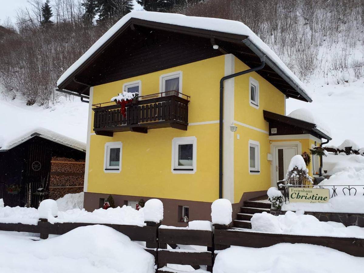 Chalet with Terrace in Taxenbach, Ski Amadé