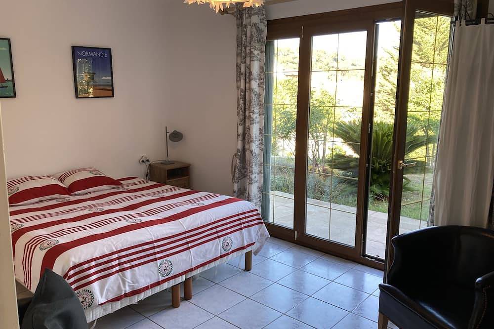 Grande villa (14 pers) climatisée - avec piscine proche dans la résidence in Cannes, Côte méditerranéenne (France)