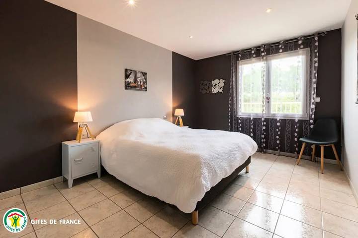 Gîte pour 10 personnes, avec terrasse