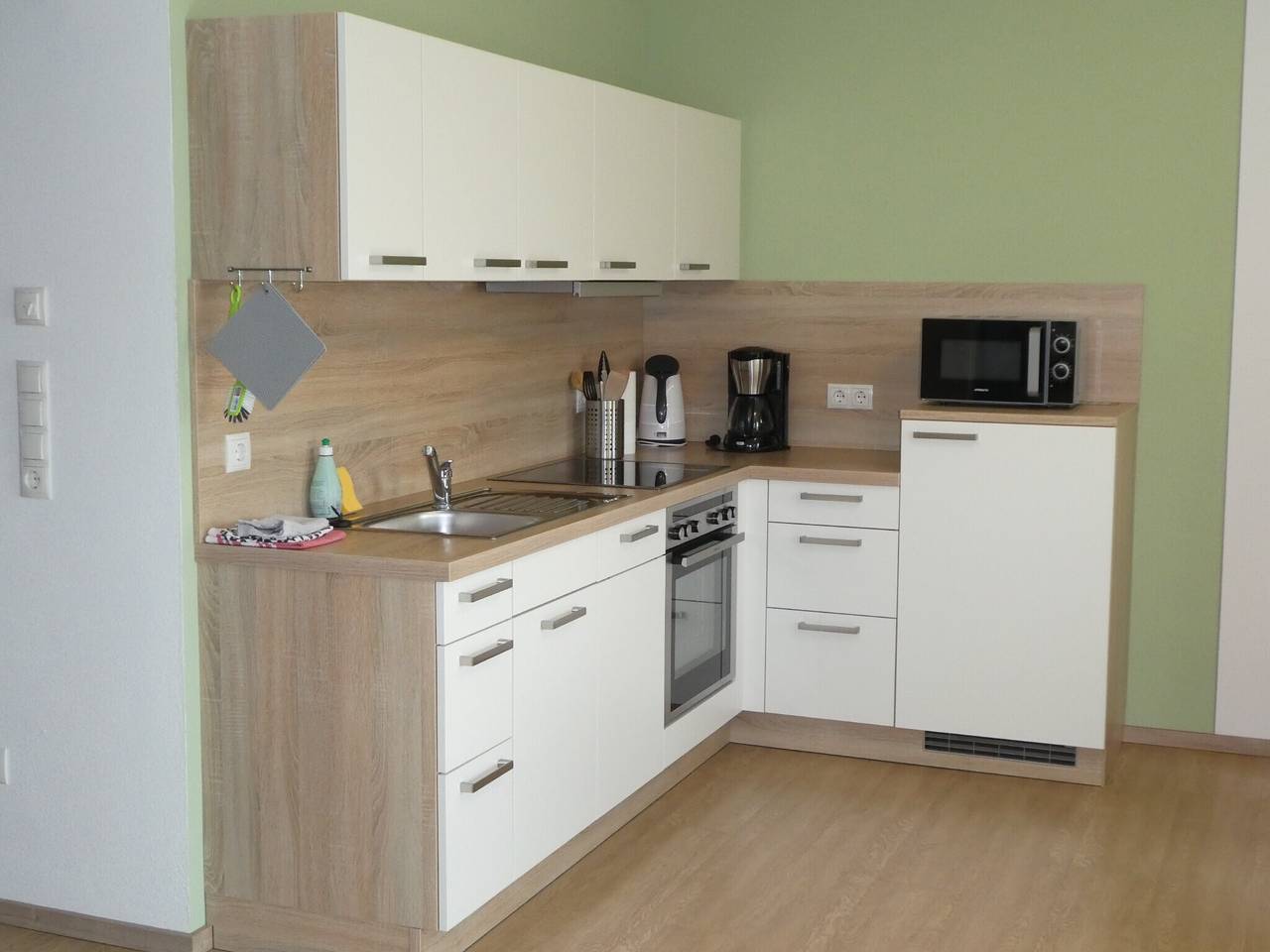 Ganze Wohnung, Ferienwohnung Birnbaum mit privater Terrasse, Gemeinschaftsgarten und Wlan in Gunzenhausen, Fränkisches Seenland