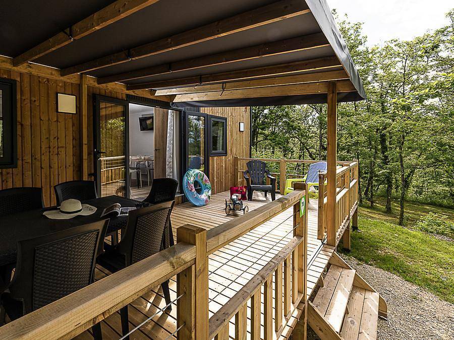 Camping Sites et Paysages - Les Hirondelles  - Mobilheim 6 personen - Premium Lacave - (2 Schlafräume) - Tv - Klimaanlage - Lv - 2 Bäder in Loupiac (Lot), Quercy