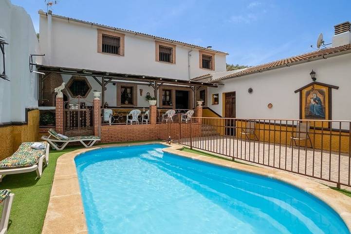 Villa voor 17 personen, met tuin en terras - 1