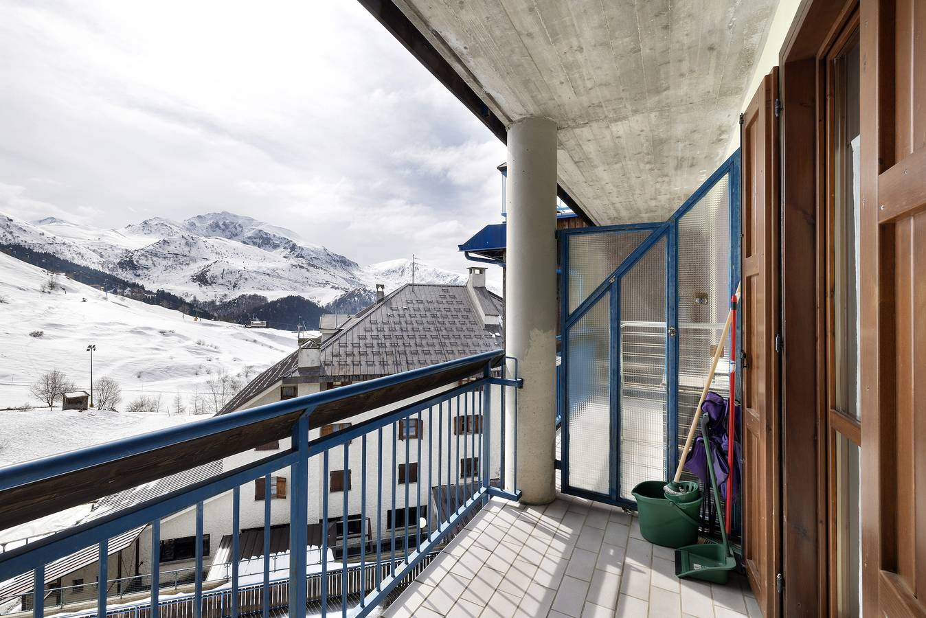 Ganzes Studio, Einzimmerapartment 'Plain Soleil Ski Home' mit Balkon in Prato Nevoso, Artesina