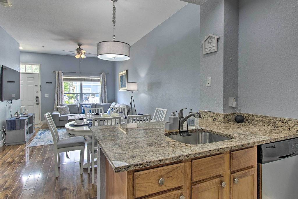 12 Mi to Disney: Family Home w/ Resort Amenities! in Kissimmee, Osceola County