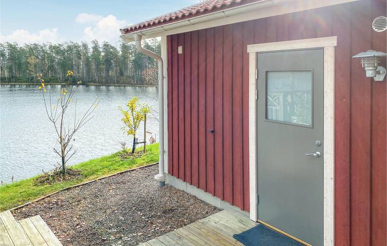 Ferienhaus für 3 Personen, mit Terrasse und Garten sowie Seeblick in Smaland - 2