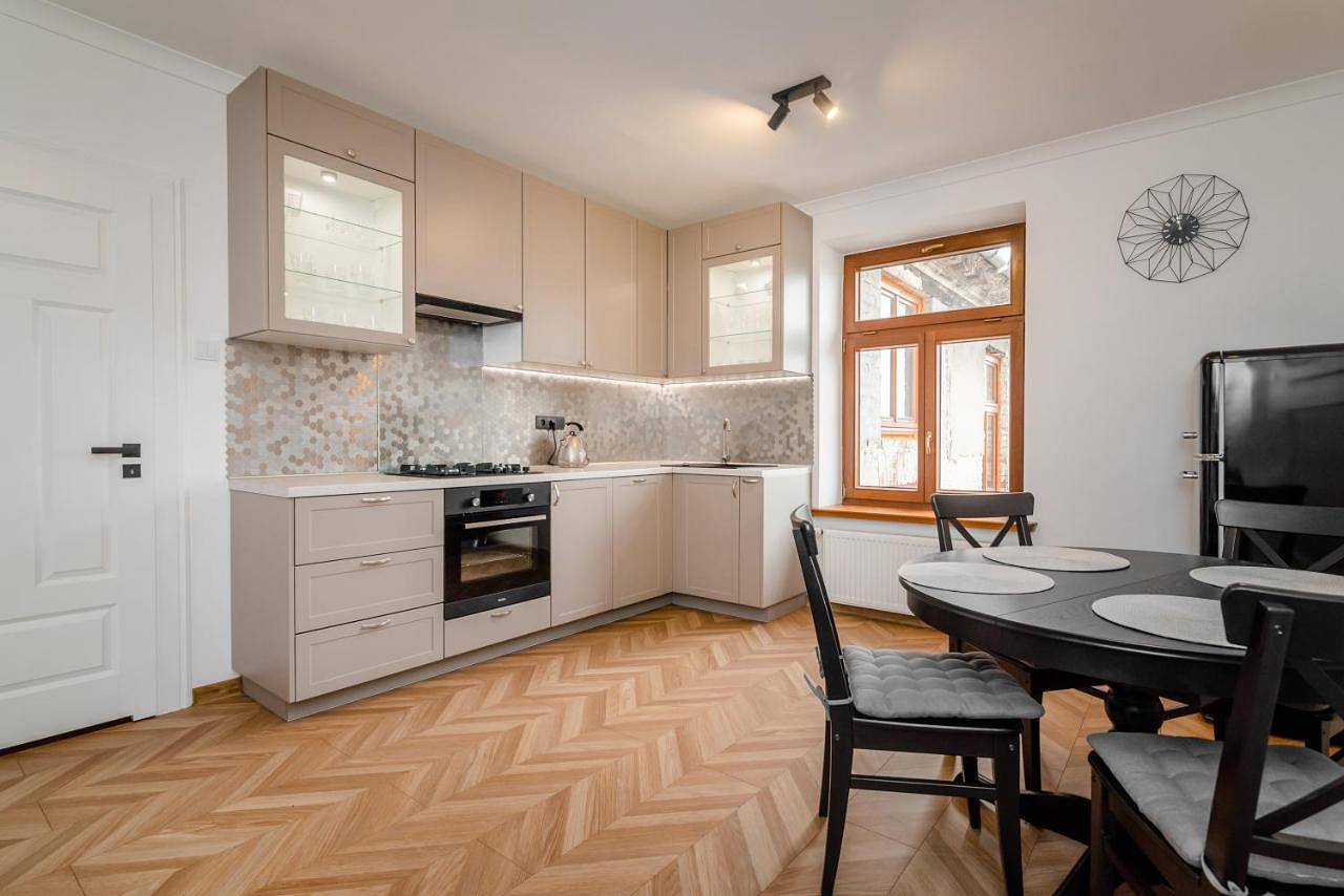 Cały apartament, Apartament Kolegialna 8 in Płock, Mazowsze
