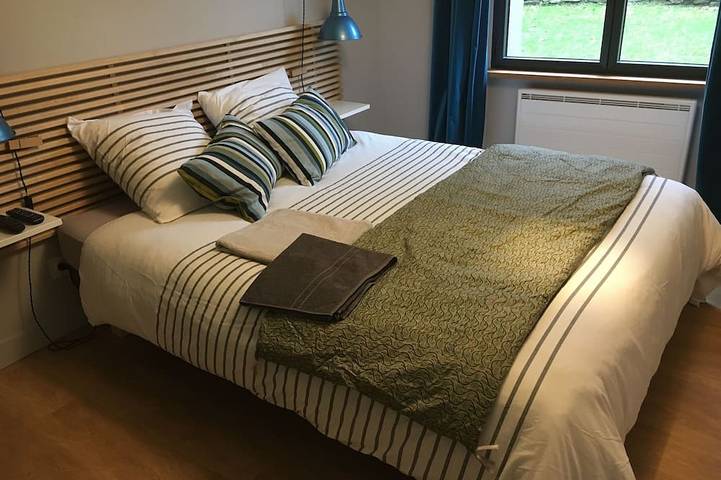 Location de vacances pour 8 personnes, avec terrasse et jardin dans Plage Vougot Plouguerneau - 3