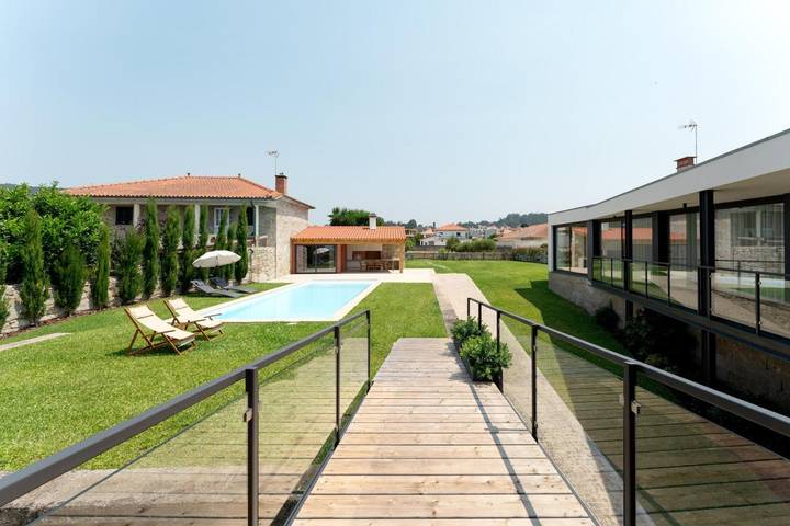 Villa « Casa do Avô » avec vue sur la mer, piscine privée et Wi-Fi in Castelo do Neiva, Distrito de Viana do Castelo
