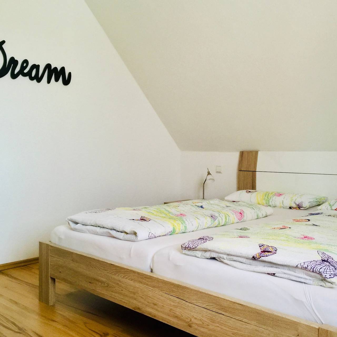 Ganze Wohnung, Ferienwohnung 'Abendrot, 45qm' mit Seeblick, Balkon und Wi-Fi in Sipplingen, Region Bodensee-Oberschwaben