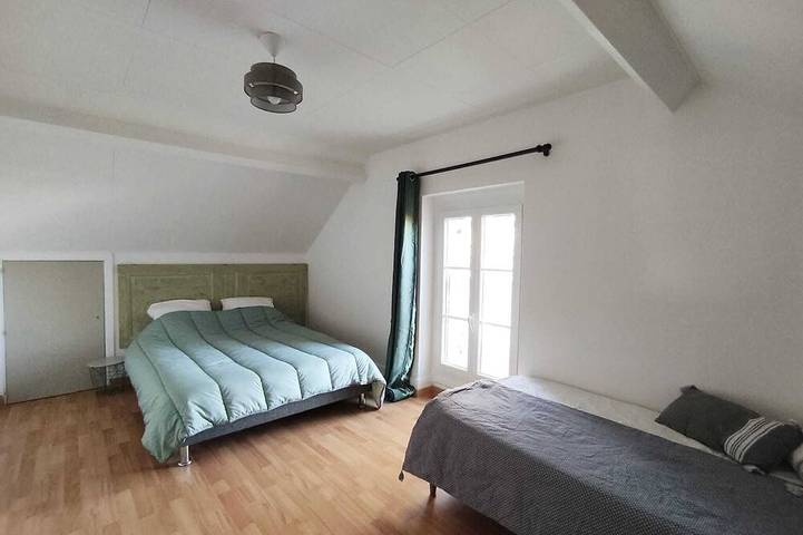 Location de vacances pour 4 personnes, avec terrasse et jardin à Lison - 4