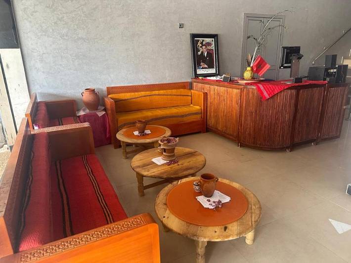 Hôtel pour 2 personnes, avec terrasse et vue, animaux acceptés dans Kelaat M Gouna - 2