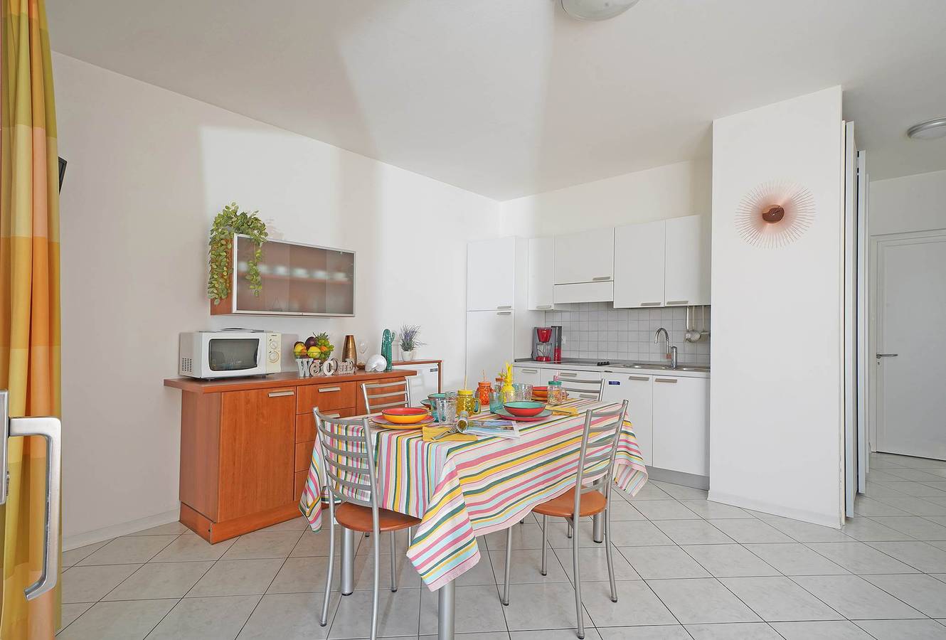 Appartamento intero, Residence Onda Blu Bilo in Manerba del Garda, Prealpi Gardesane