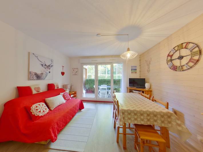 Ganze Wohnung, Ruhige zentrale Wohnung mit Terrasse - 4 Personen in Les Rousses, Regionaler Naturpark Hochjura