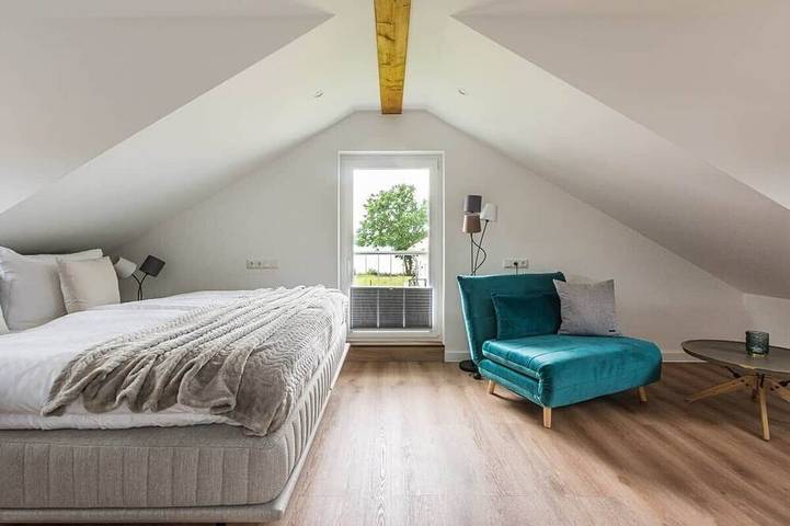 Ferienhaus Eisvogel am See mit Sauna und Kamin in Krakow am See, Mecklenburgische Seenplatte