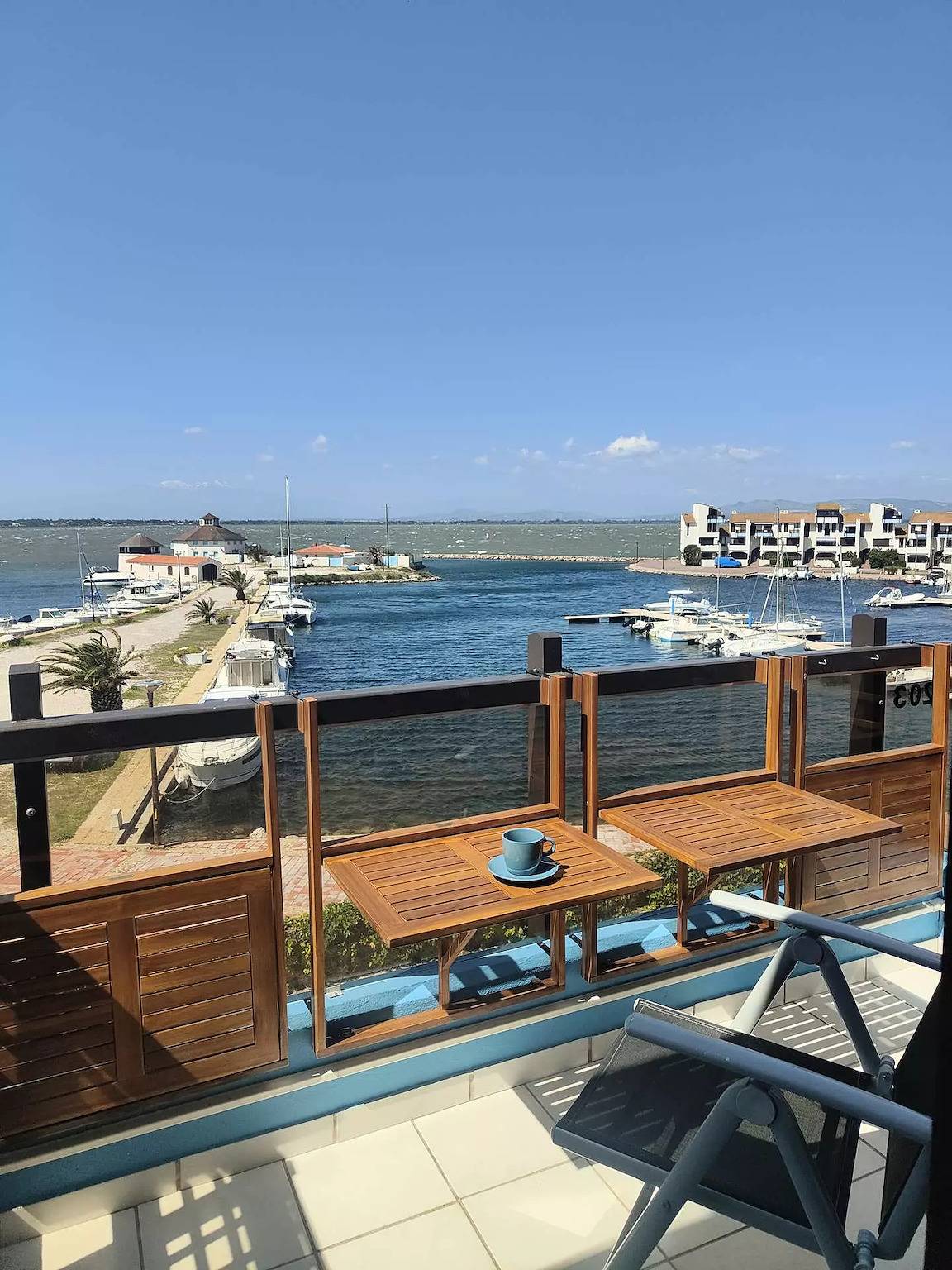 Entire apartment, Air-conditioned apartment 2 rooms + mezzanine on the 2nd floor in Le Barcares - Cap Coudalre in Le Barcarès, Côte d'Améthyste