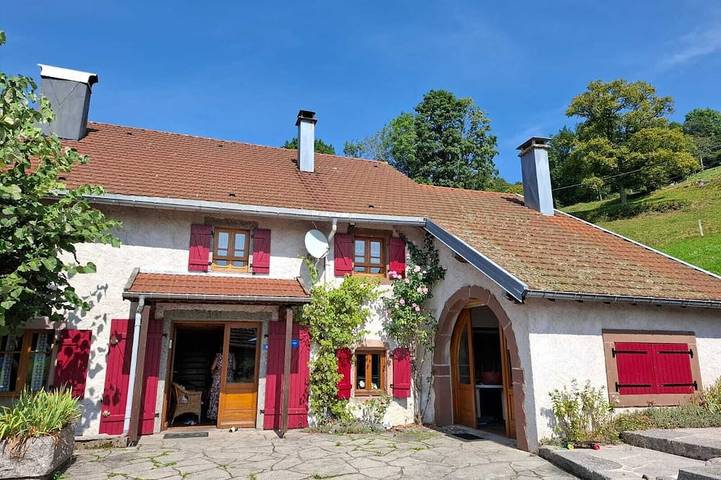 Maison de vacances pour 14 personnes, avec Terrasse ainsi que Jardin et Sauna à Cornimont