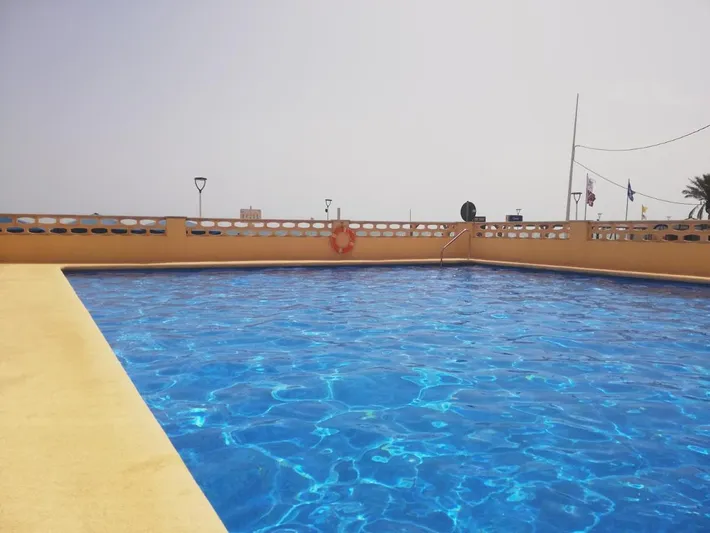 Appartement de vacances pour 3 personnes, avec piscine et vue - 1