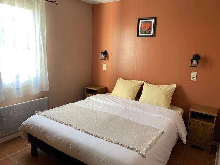 Location de vacances pour 5 personnes, avec jardin et bassin pour enfant, animaux acceptés à Allemagne-en-Provence - 4