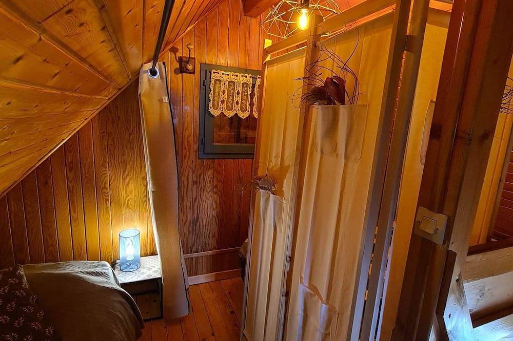 Chalet 4 personnes à 2 mn du lac in Moux-en-Morvan, Lac des Settons