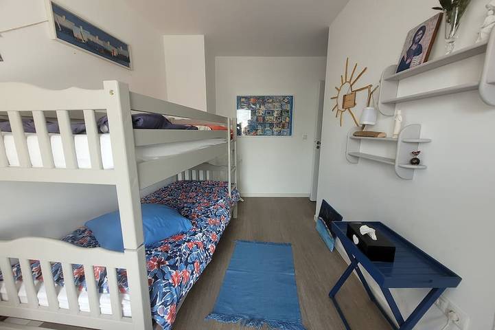 Appartement entier, Superbe T4  80m2 - Terrasse 40m2 - 4/6pers -  tout équipé et linges inclus in Vannes, Côte des Mégalithes