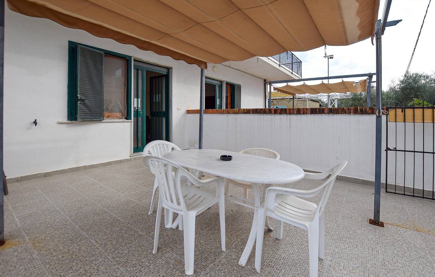 Appartement de vacances entier, Appartement en bord de mer avec WiFi et parking in Cilento