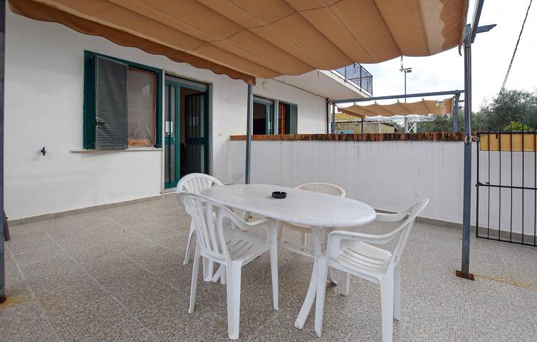 Entire holiday apartment, Beachside Apartment with WiFi and Parking in Casal Velino, Cilento Coast