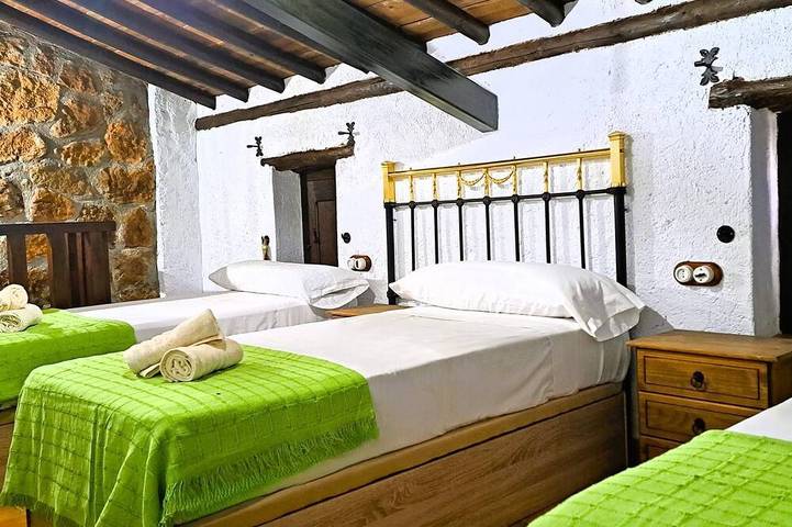 Suitur Casa rural Cortijo de Don Manuel (Cocinilla) in Algarinejo, Provincia de Granada