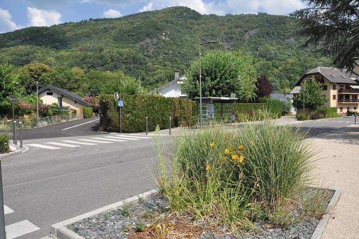 Location de vacances pour 5 personnes, avec Terrasse et Jardin ainsi que Piscine et Vue à Barby (Allemagne) - 4