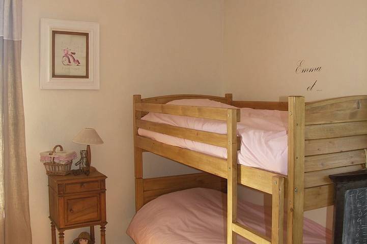 Location de vacances pour 8 personnes, avec jardin à Saint-Aubin-de-Nabirat - 4