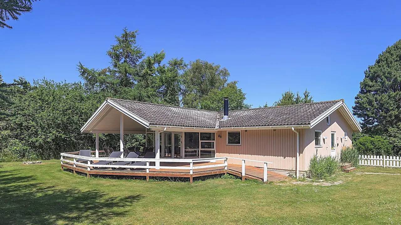 Feriehus for 11 personer med jacuzzi in Væggerløse, Svenske Østersøen