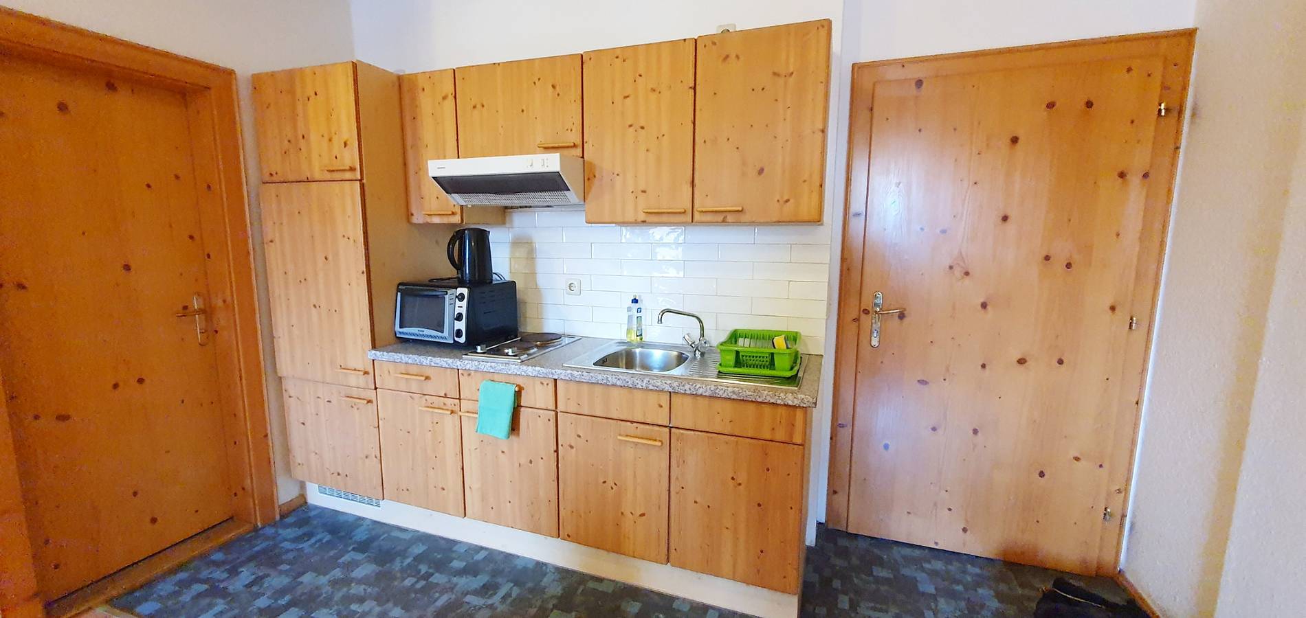 Ganze Ferienwohnung, Restaurant Athen & Appartements Bergen - Appartement 3, 30 qm für max. 4 Personen in Bergen (Chiemgau), Chiemsee