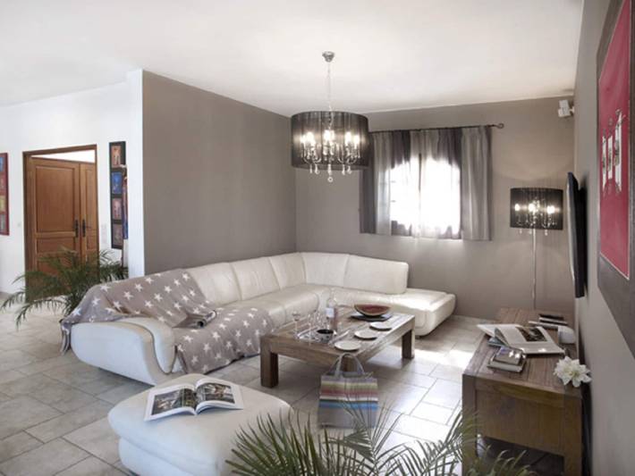 Villa für 12 Personen, mit Pool und Garten sowie Balkon, kinderfreundlich in Sainte-Maxime - 2