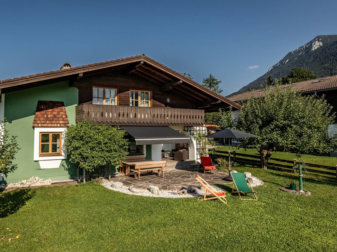 Dasbeckhaus - Chiemgau Karte - Ferienhaus bis 10 Personen mit 4 Schlafzimmern, 210m², großer Garten in Inzell, Bayerische Alpen