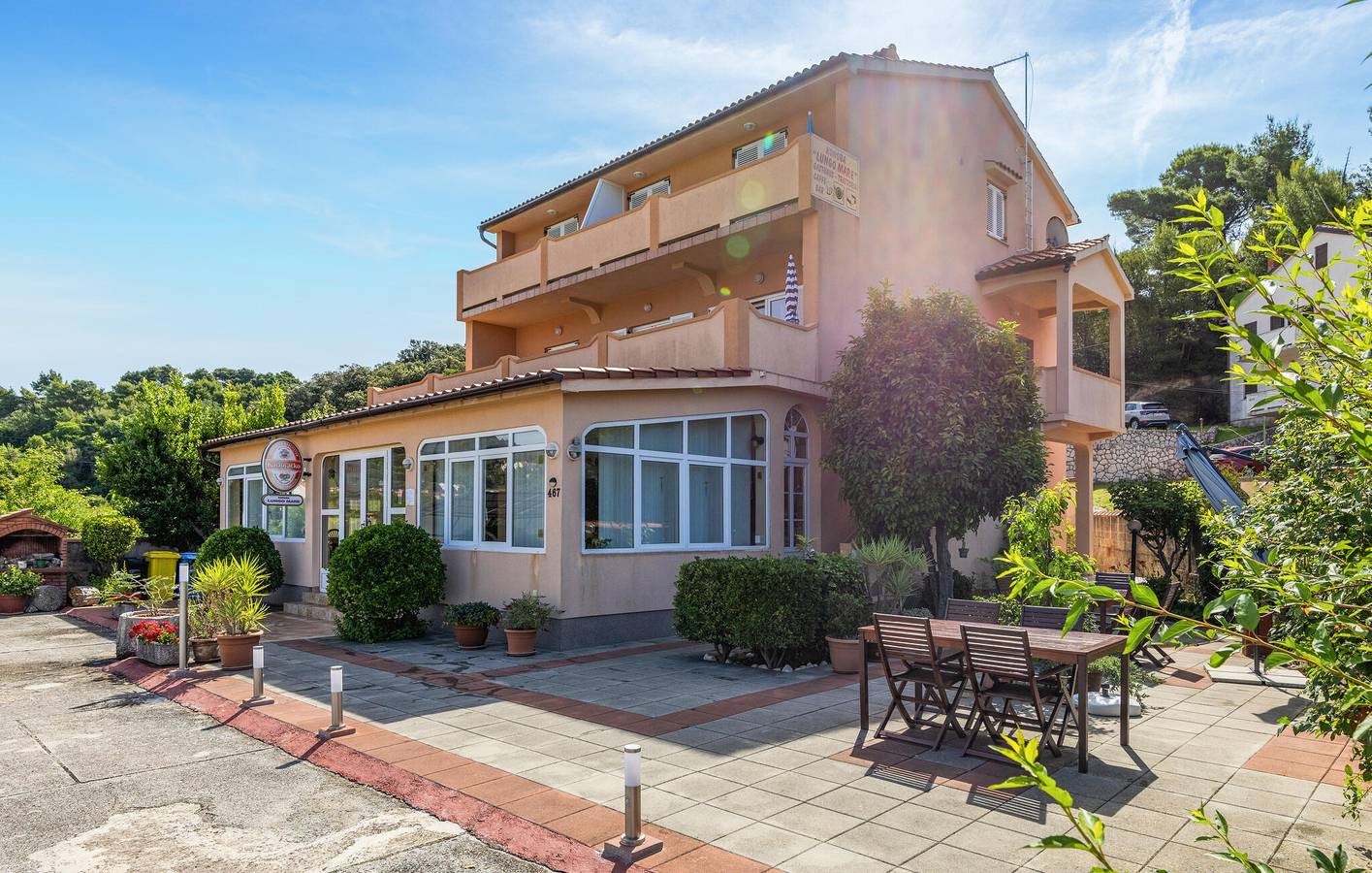 Ganze Ferienwohnung, Ferienwohnung für 4 Personen mit Terrasse in Palit, Rab