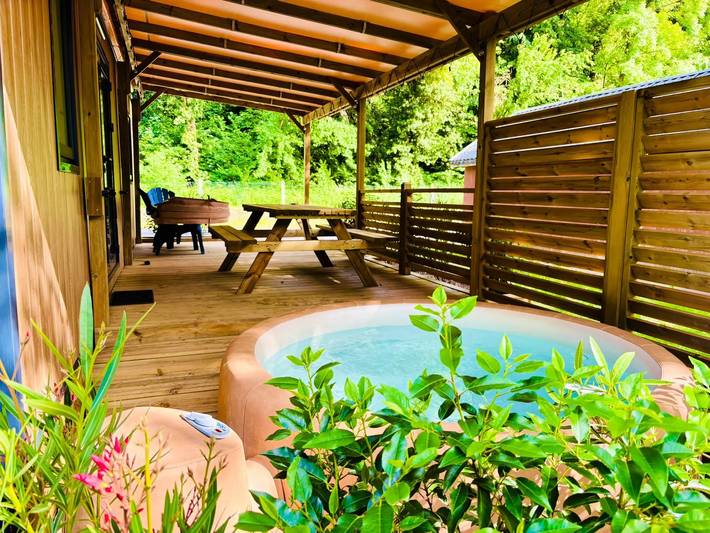 Mobil home pour 2 personnes, avec terrasse, animaux acceptés dans Oise - 2