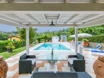 Agriturismo per 4 Persone in Pescia, Provincia di Pistoia, Foto 1