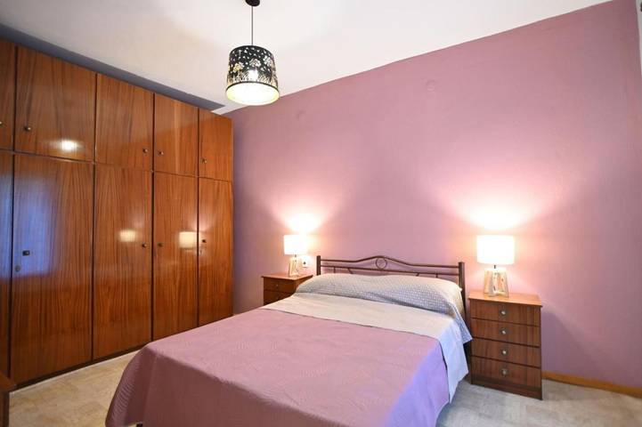 Location de vacances pour 6 personnes, avec Balcon ainsi que Terrasse et Jardin dans (Nea) Vrasna - 4